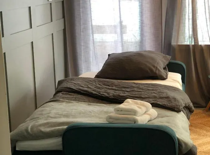 Houseboat With Water Terrace, Free Bikes & Fast Wifi