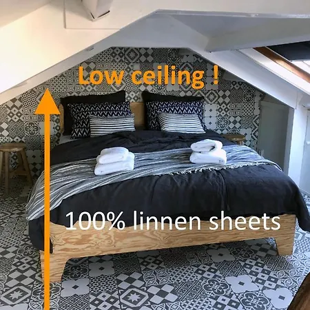 Houseboat With Water Terrace, Free Bikes & Fast Wifi