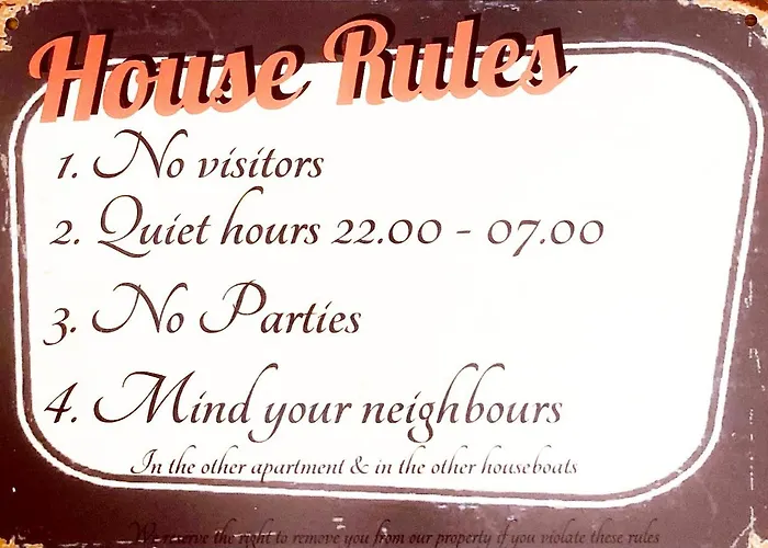 Houseboat With Water Terrace, Free Bikes & Fast Wifi 4*