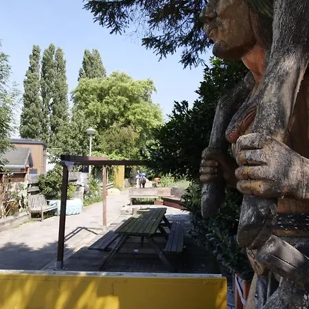 Houseboat With Water Terrace, Free Bikes & Fast Wifi Гостевой дом